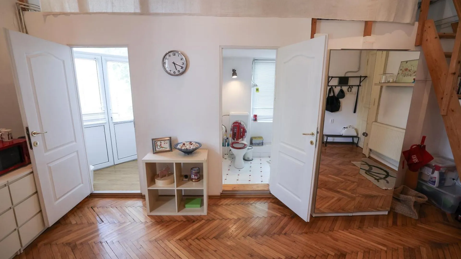 Fatcat Central Studio Bucharest Apartment