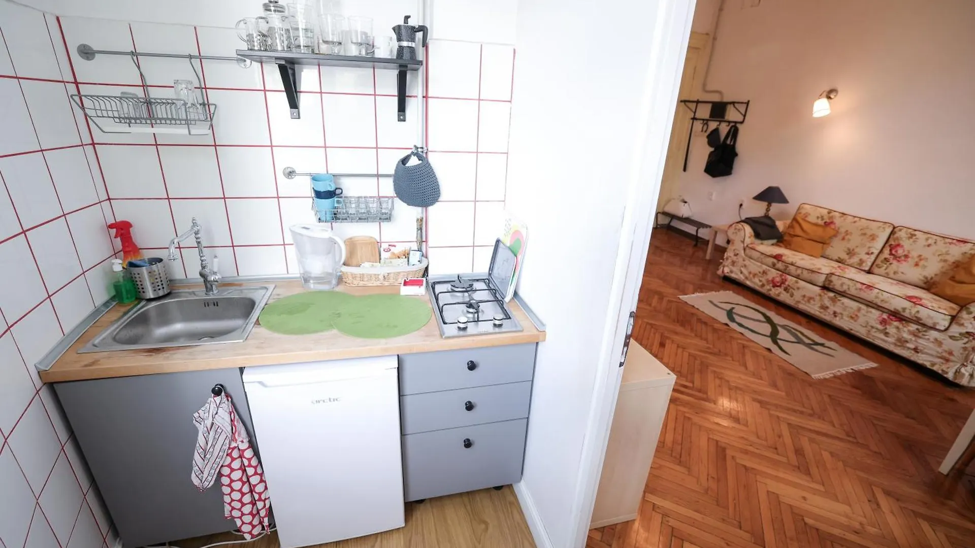 Apartment Fatcat Central Studio Bucharest Romania