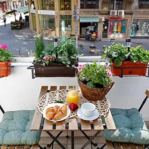 Apartamento Traditional Romanian